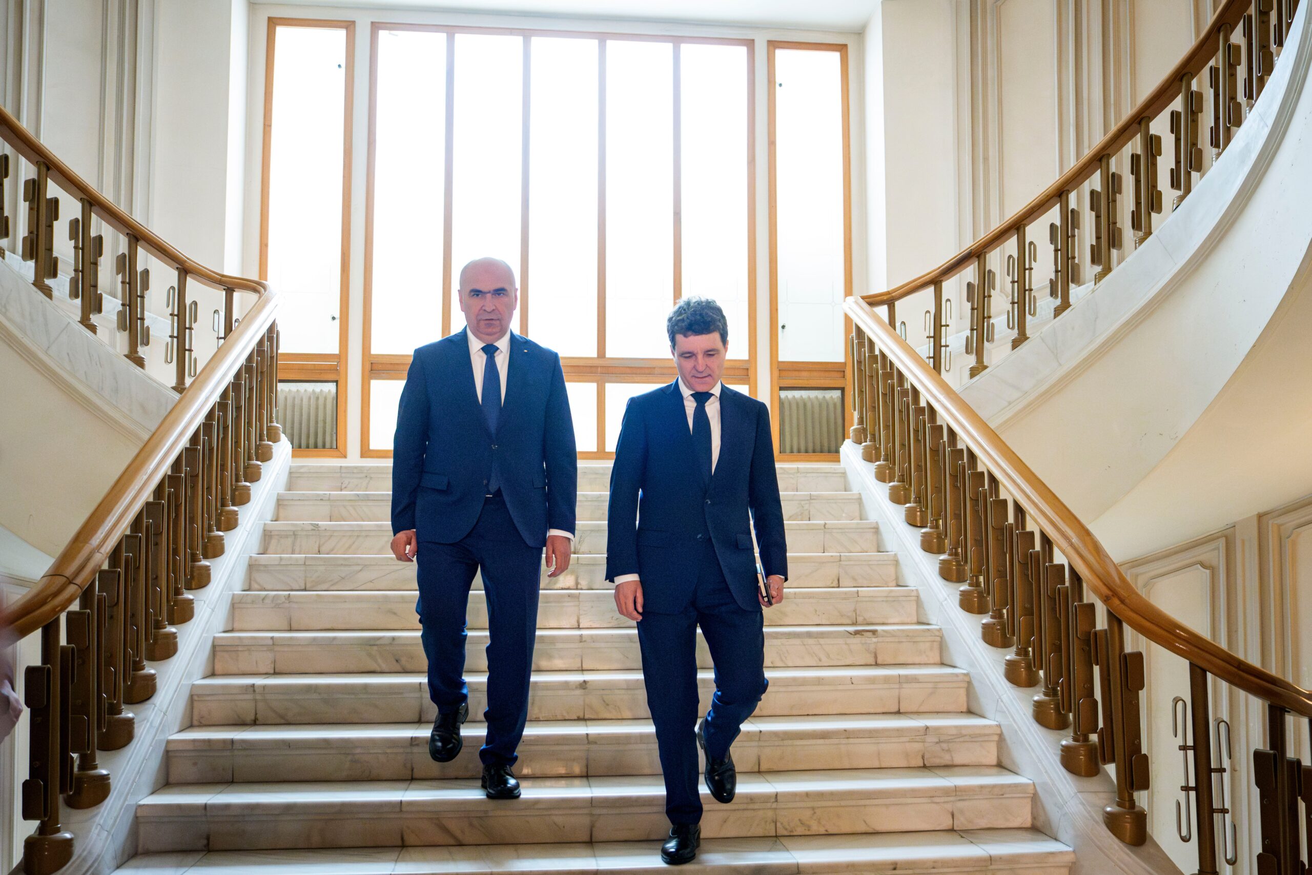Balanța de putere dintre Ilie Bolojan și Nicușor Dan. Analist: „Premierul poate să meargă până la demiterea președintelui”