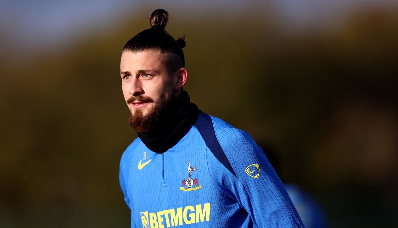 Radu Drăgușin, pe urmele lui Chivu. Transfer bombă, negociat la final de an