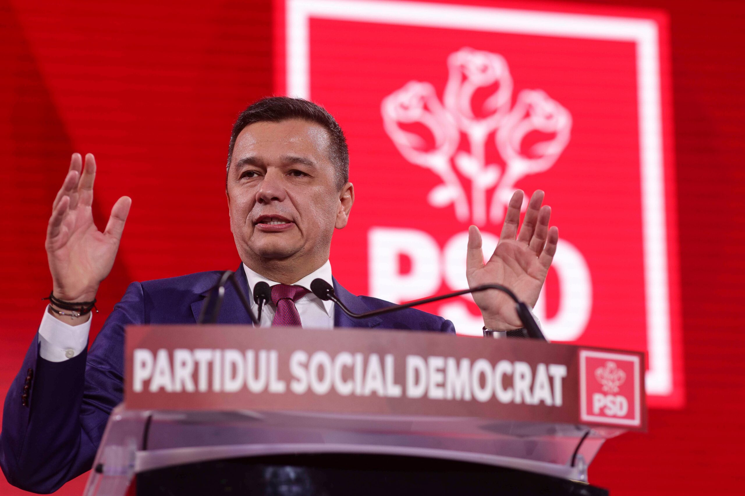 „Ne-am făcut de râs”. Grindeanu îi dă dreptate lui Băsescu în cazul dronelor rusești