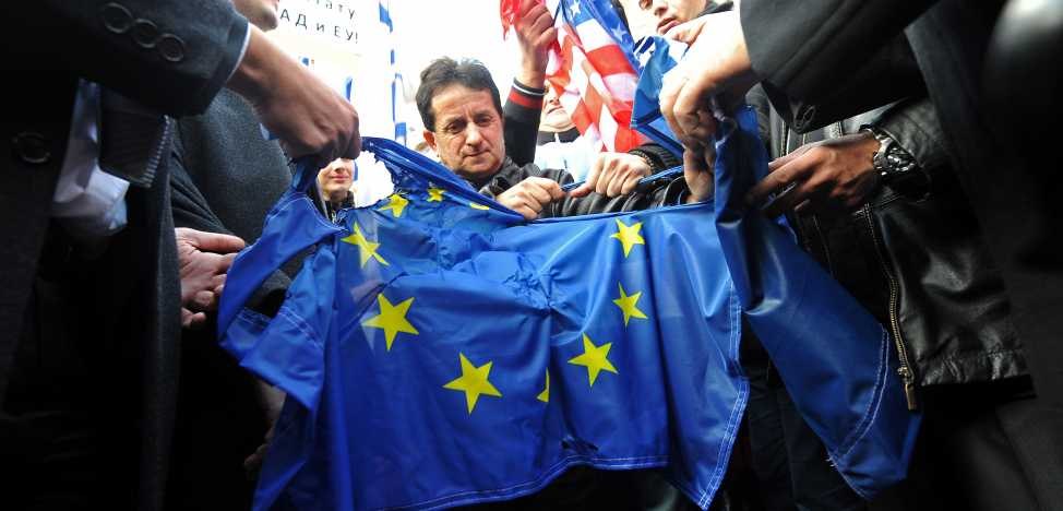 „Nu suntem la masă, suntem în meniu” – Ce vor, de fapt, românii de la UE?