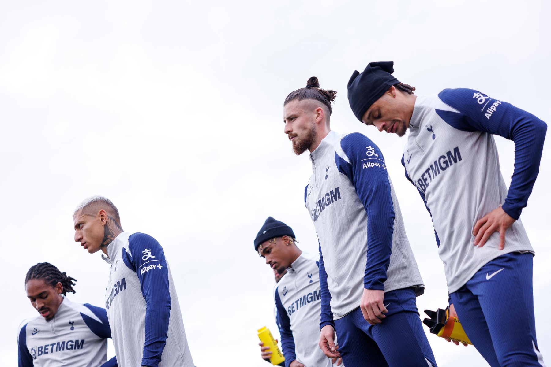 Radu Drăguşin, în mijlocul unui război imens la Tottenham! Romero, atac împotriva conducerii