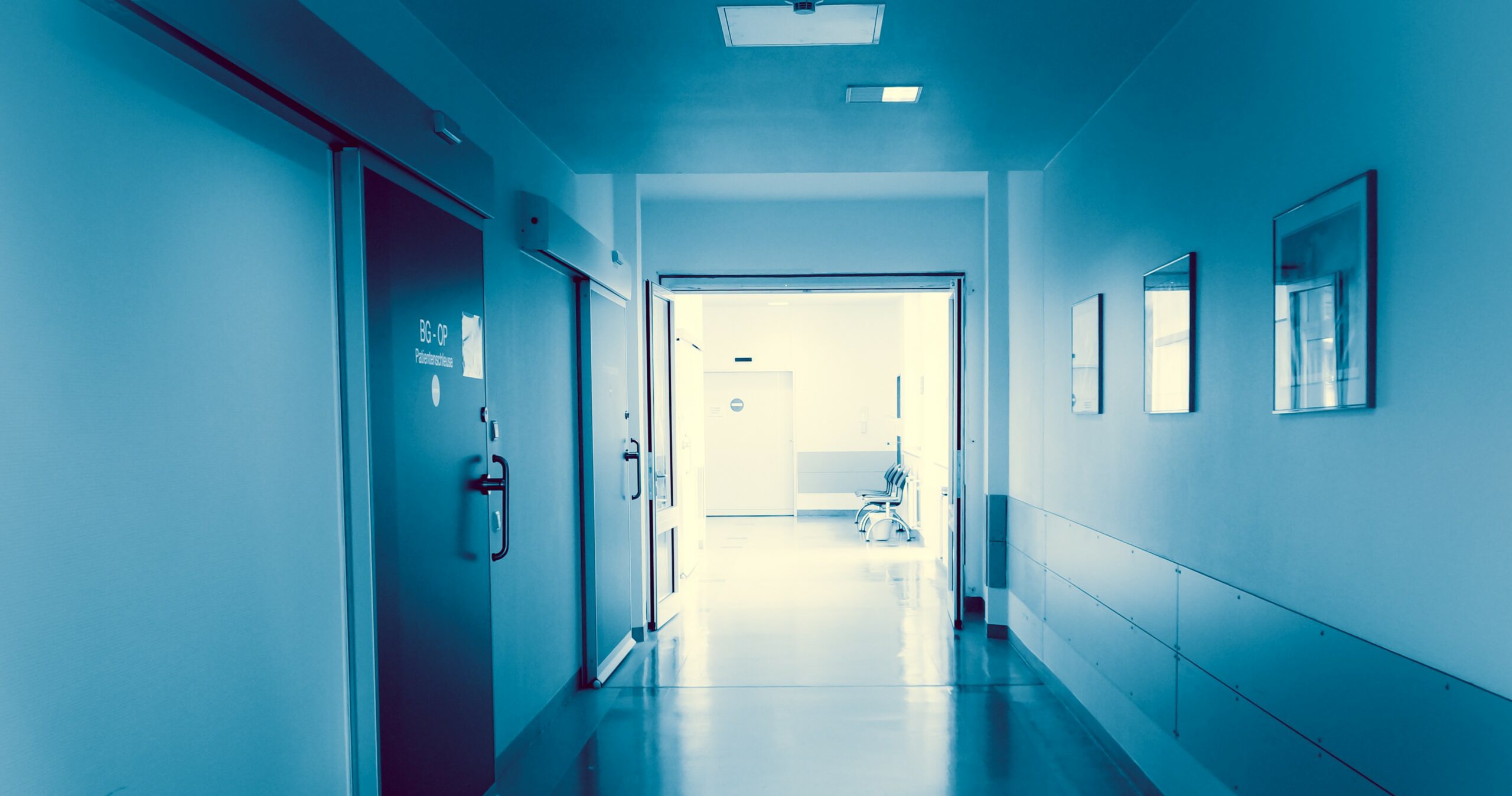 O tânără a pus starea de rău pe seama balonării. Ce diagnostic i-au pus medicii și ce avea, de fapt