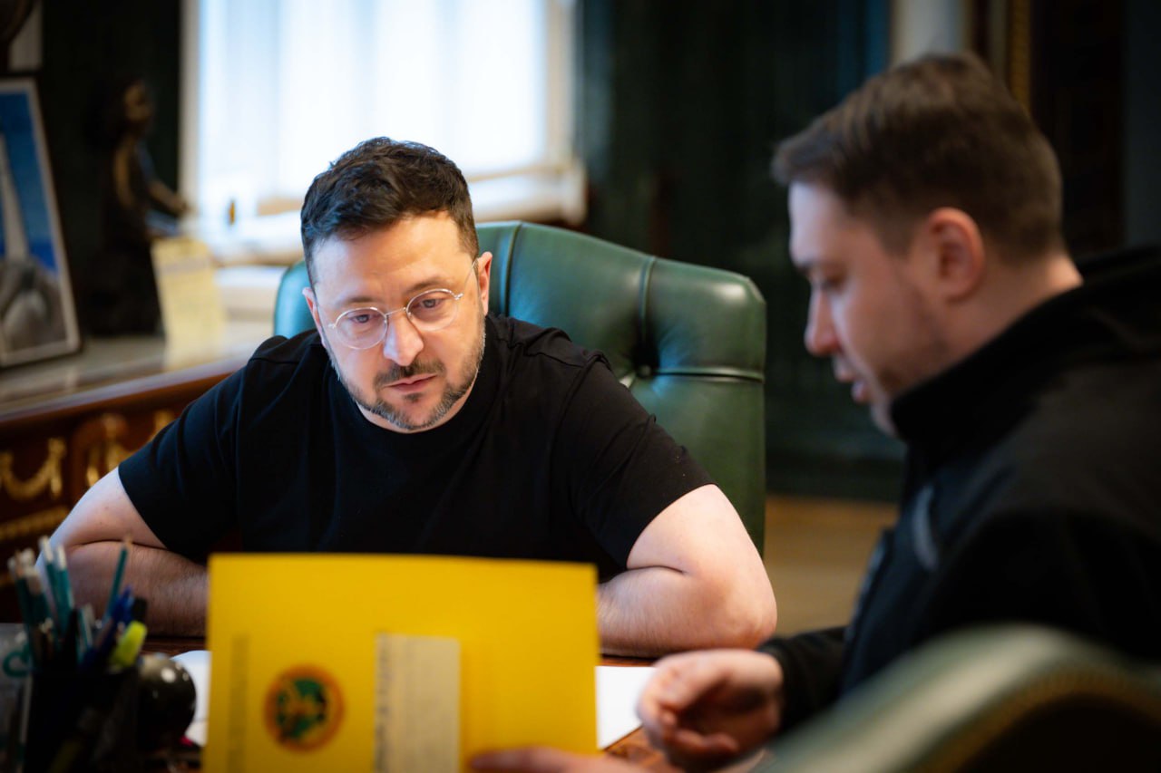 Zelenski i-a găsit înlocuitor lui Yermak, considerat „mâna sa dreaptă“. Cine va prelua postul de șef al Cabinetului Prezidențial