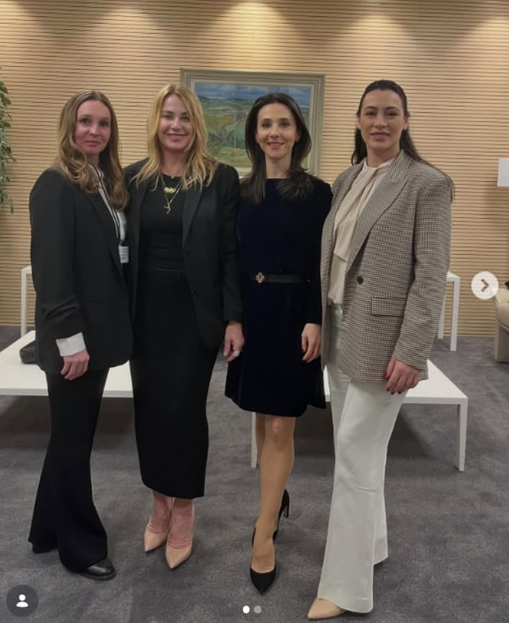 Nadia Comăneci, Andreea Răducan, Cătălina Ponor și Simona Amânar