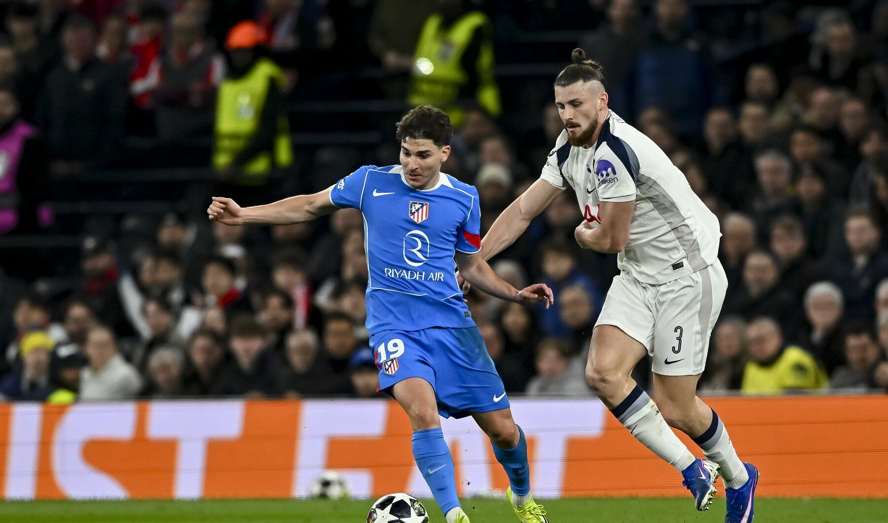Nota lui Radu Drăgușin după ce englezii l-au făcut praf pentru prestația din Tottenham – Atletico: „Ca un deget amorțit”