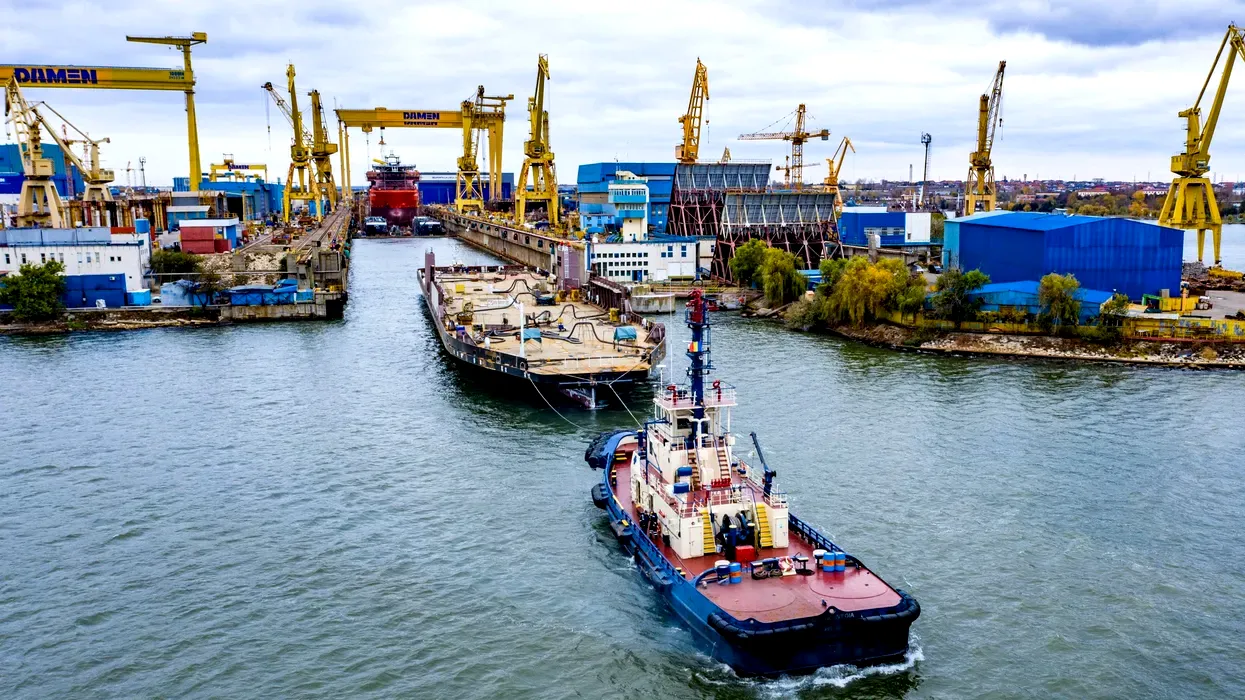 Guvernul oferă sprijin financiar de Paște pentru foștii angajați ai Șantierului Naval Mangalia. Ce sumă vor încasa aceștia