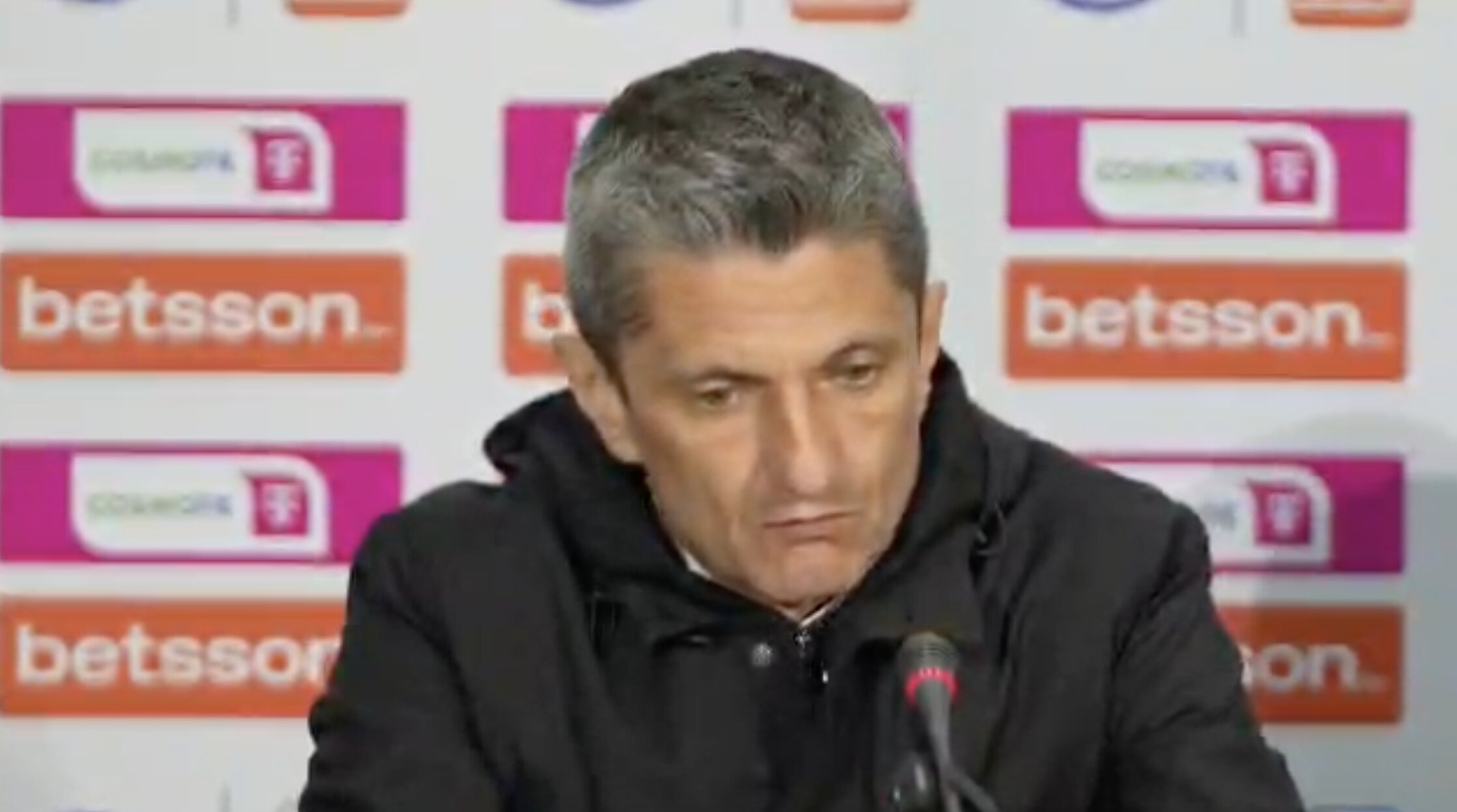 Răzvan Lucescu, discurs extrem de dur şi cât se poate de sincer după ce a pierdut finala Cupei Greciei