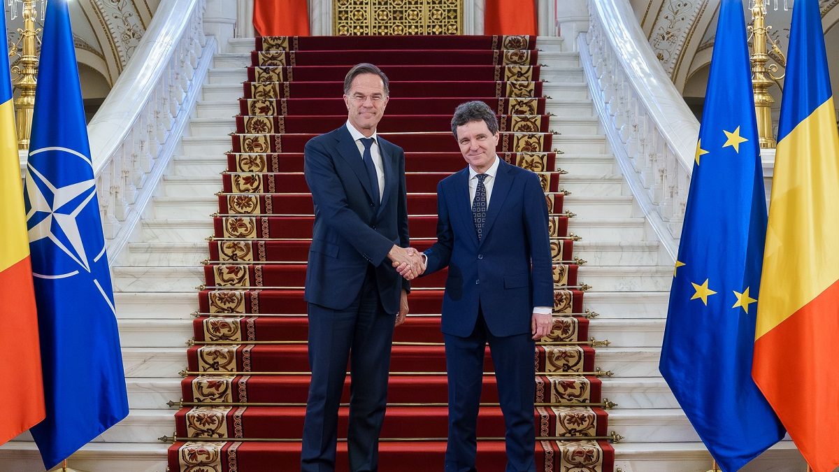 Ce lideri participă la Summitul B9