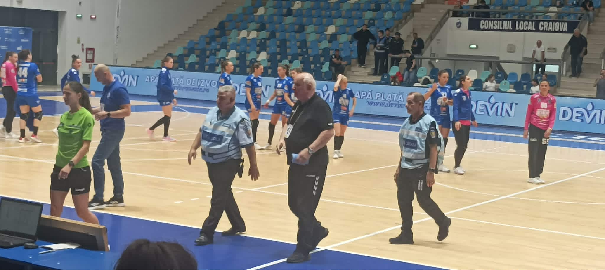 Gheorghe Tadici a făcut circ în ultima etapă, la un meci fără miză pe care l-a câștigat! Le-a făcut viața grea oamenilor de ordine