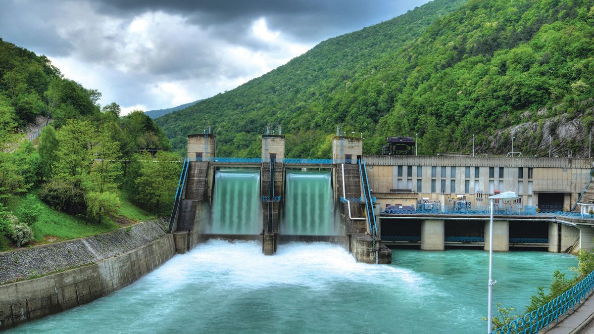 Statul vrea să impună Hidroelectrica ţinte obligatorii de 1.500 MW stocare în baterii şi 2.500 MW regenerabile noi până în 2030 ca indicatori de performanță pentru conducere – Aleph News