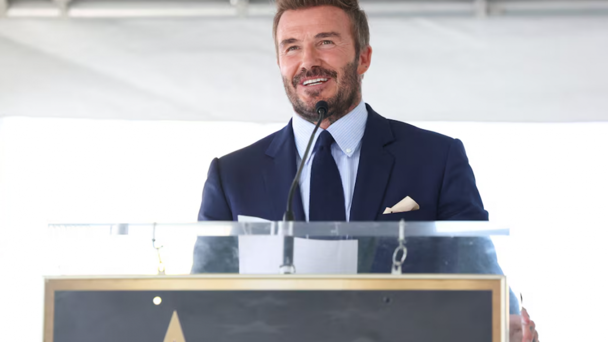 David Beckham a primit o stea pe Walk of Fame, în contextul în care Los Angelesul găzduieşte meciuri din cadrul Cupei Mondiale