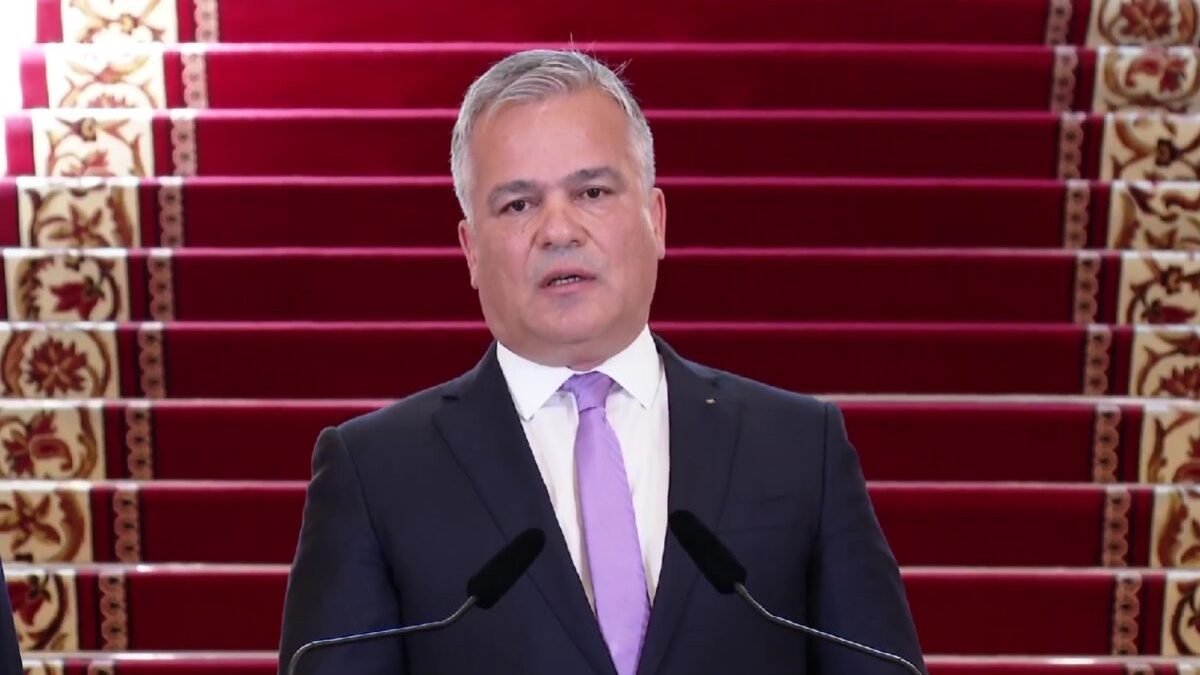 „Ce a făcut Nicușor Dan e neconstituțional. Articolul 103 din Constituție este cât se poate de clar”
