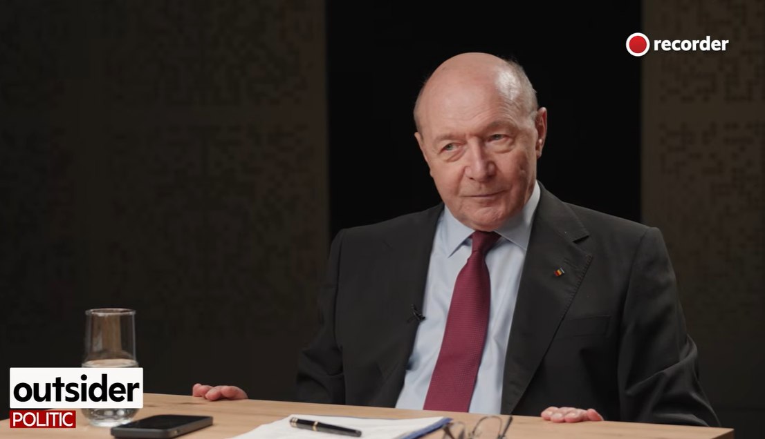 „Era o cămară întreagă cu șobolani roșii și galbeni”. Băsescu îl critică pe Bolojan și spune că Nicușor Dan „nu poate servi țara”