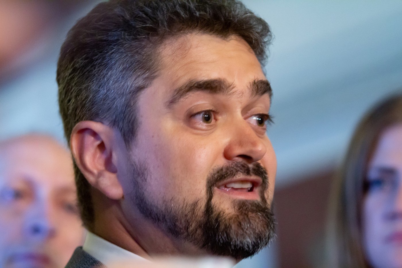 Theodor Paleologu compară criza politică din România cu filmul „Ziua Cârtiței”: „La noi nu se negociază, se fac declarații belicoase”
