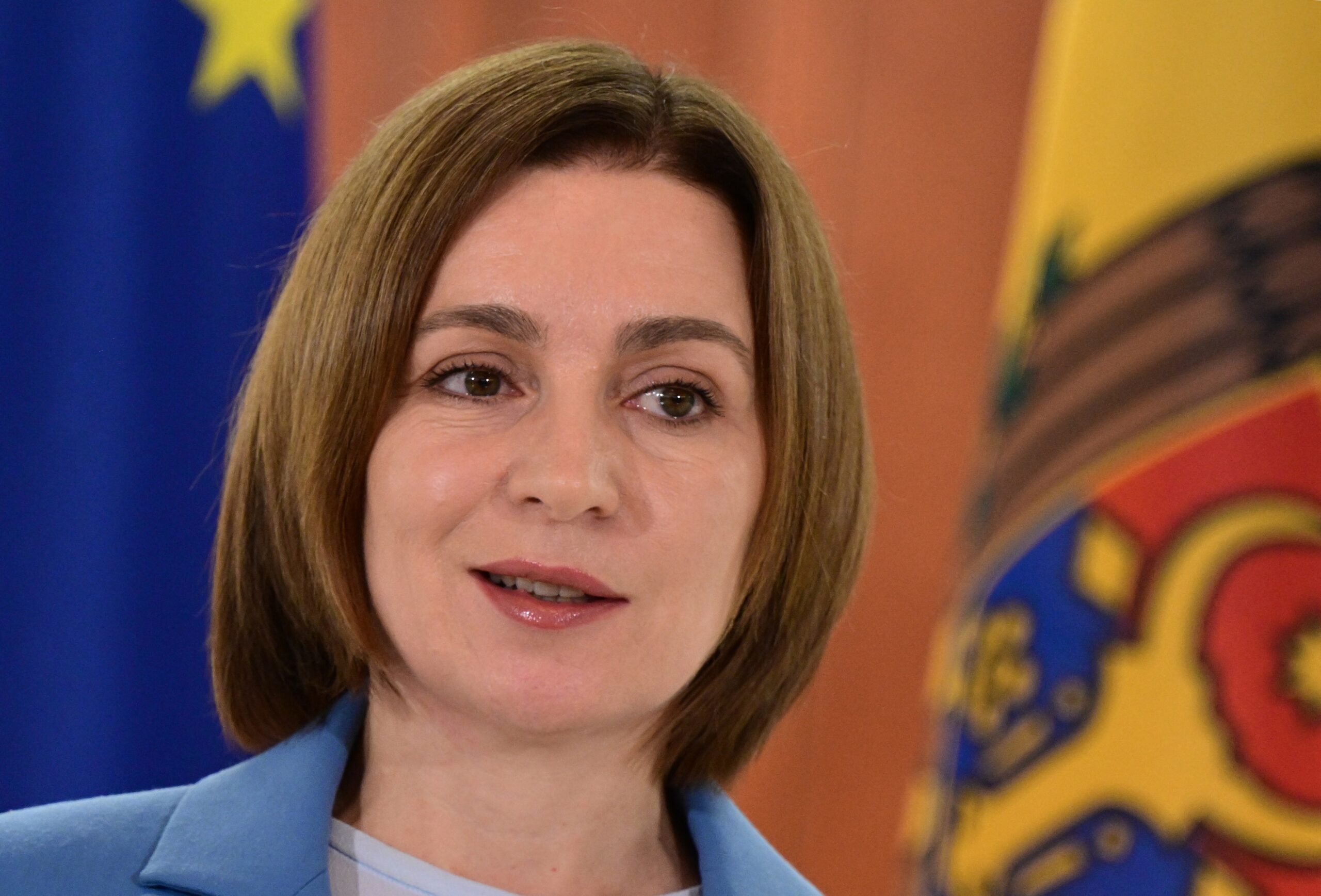 Maia Sandu a fost comparată cu Napoleon Bonaparte. Mesajul unui deputat privind reunificarea cu România: „Aveți coroana în mână”