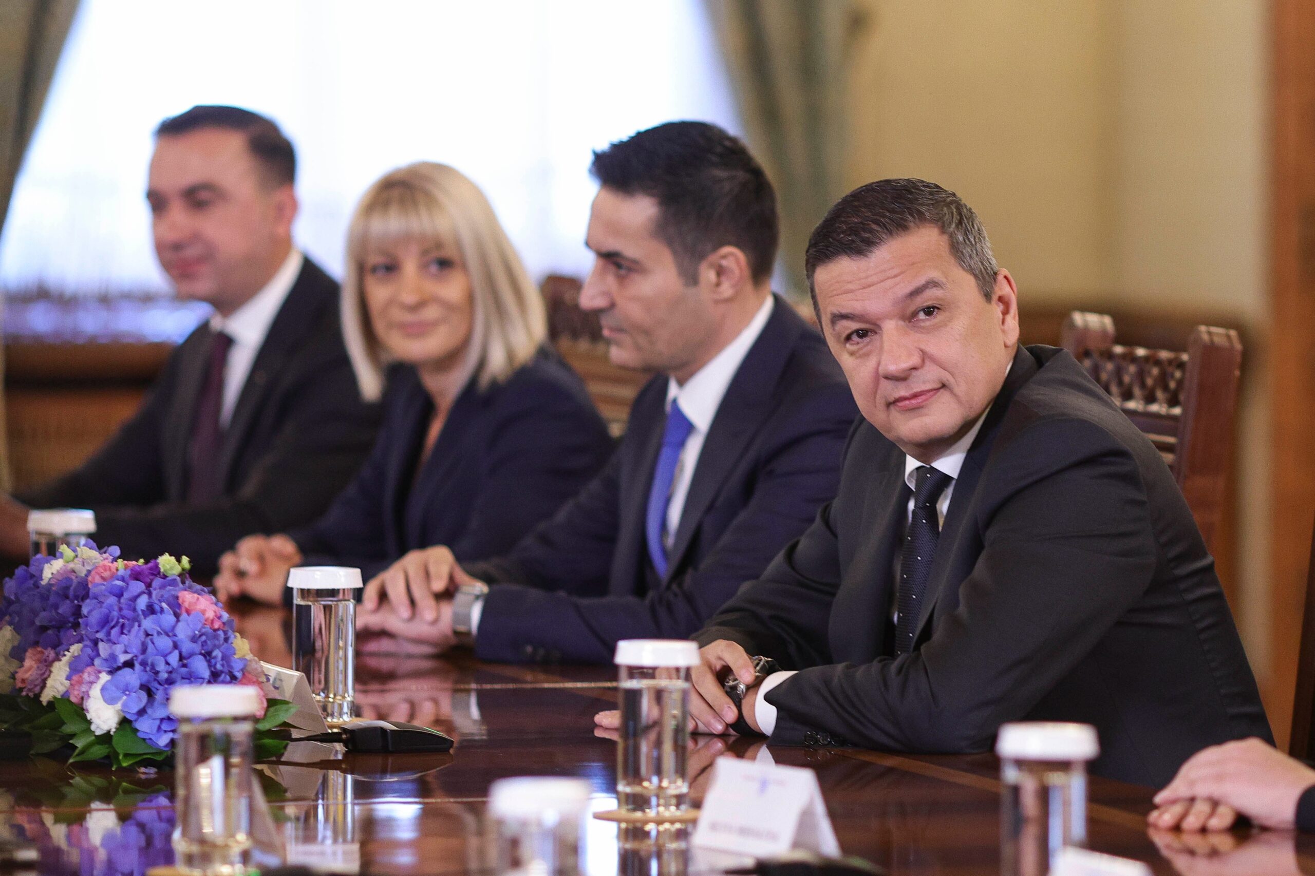 PSD pune pe masă numele lui Sorin Grindeanu pentru funcția de premier. Manda: „Suntem pregătiți să ne asumăm guvernarea”