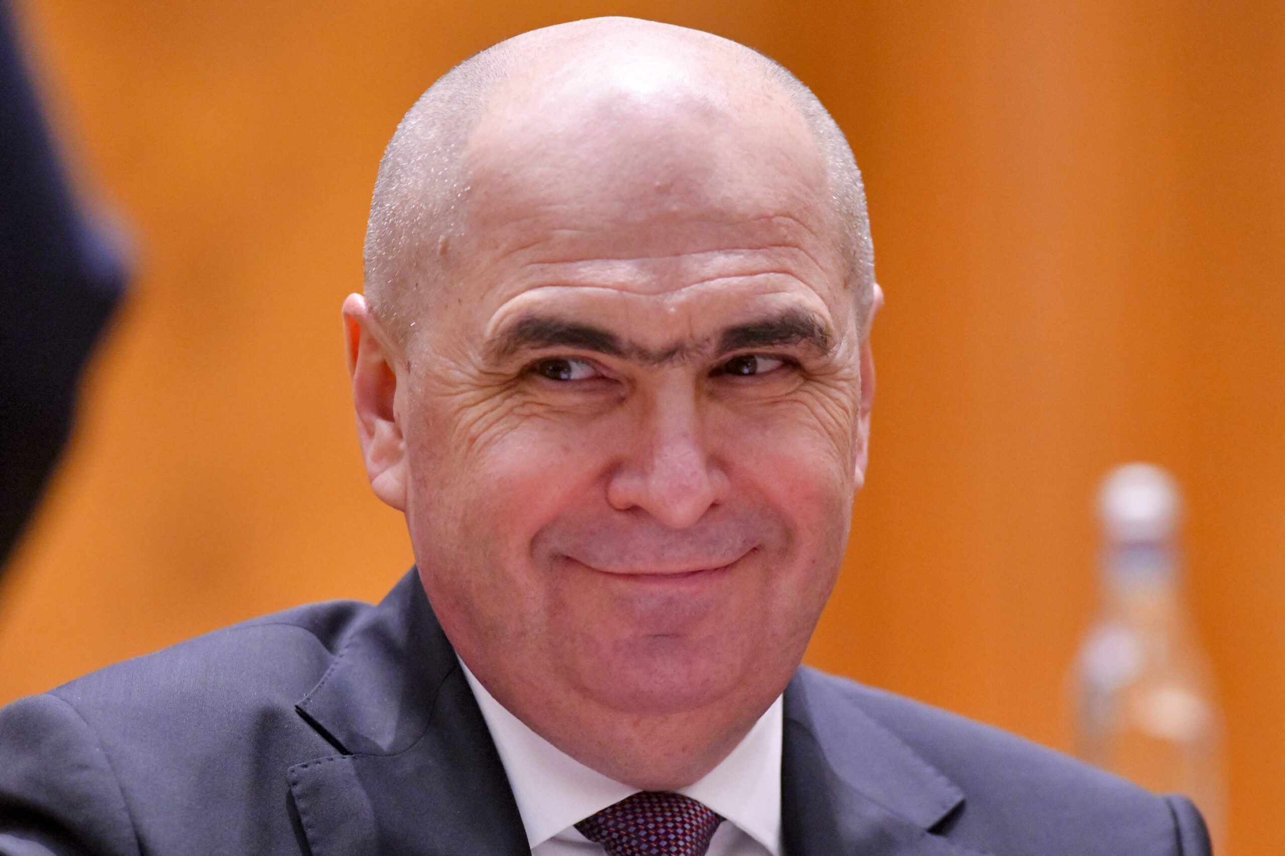 Ilie Bolojan, în fața unui exercițiu de sinceritate. Care este cea mai mare greșeală pe care a făcut-o ca prim-ministru. „Am văzut România ca pe familia mea”