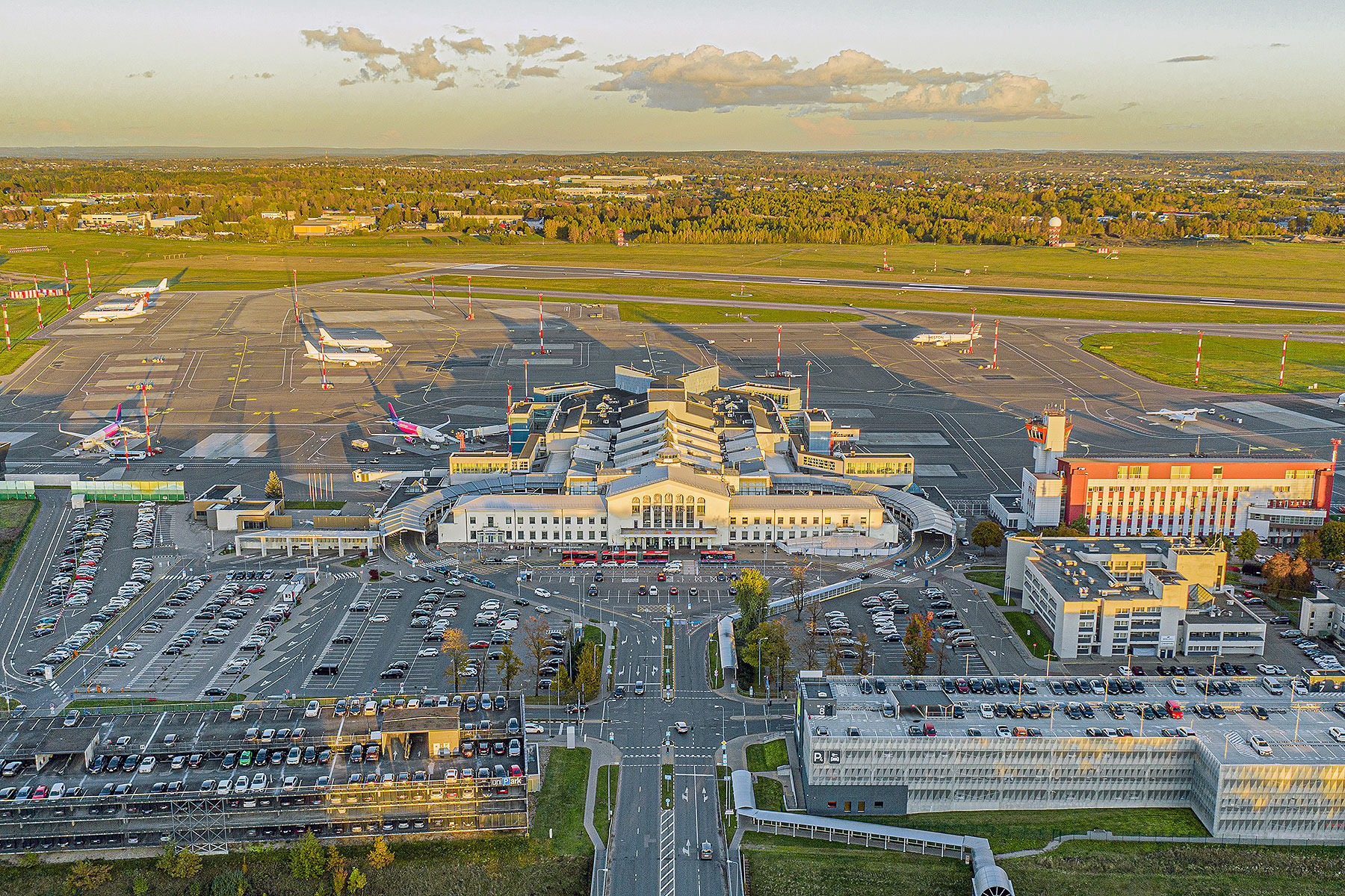O posibilă dronă din Belarus a închis aeroportul din Vilnius