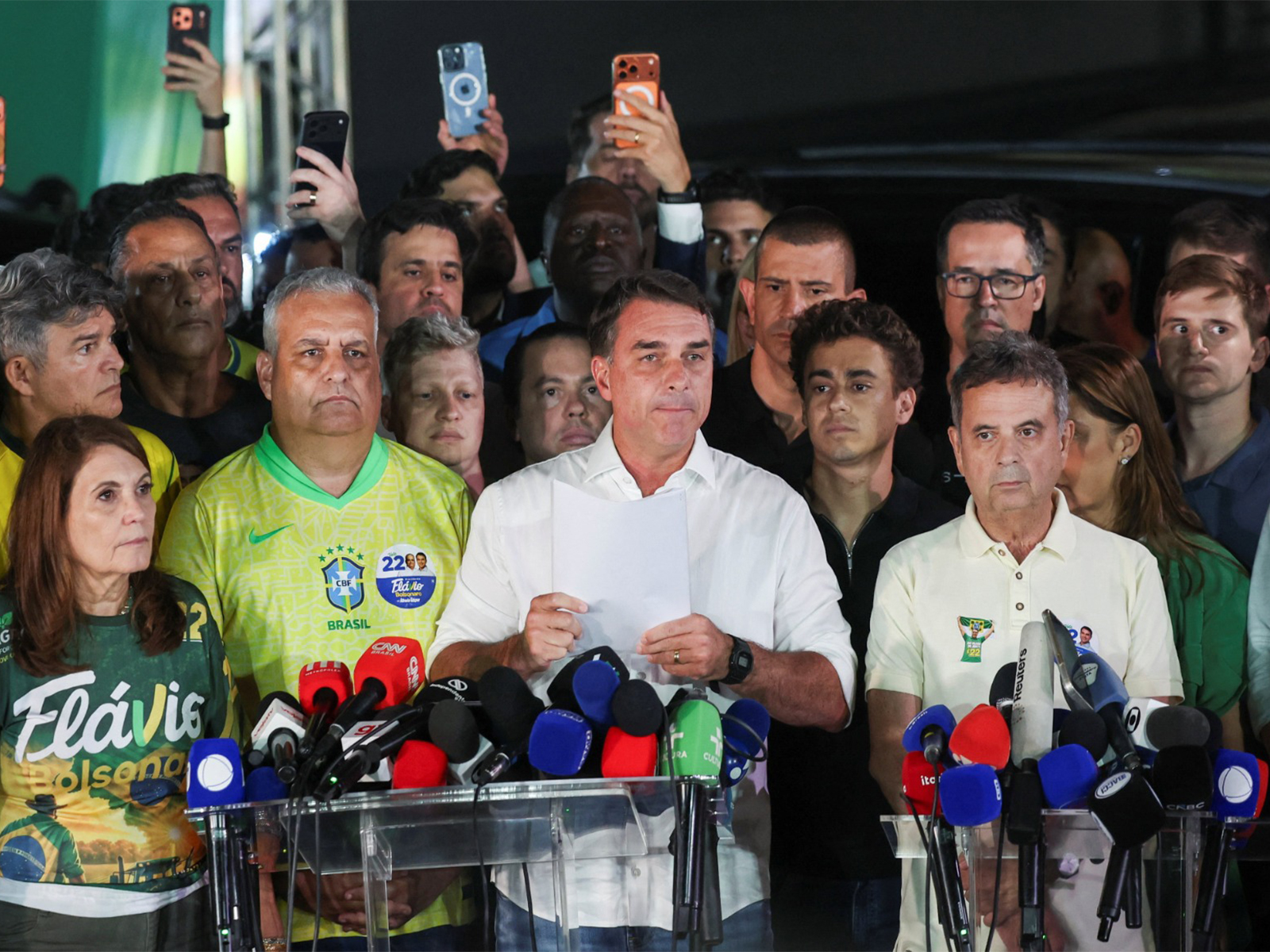 Flávio Bolsonaro a fugit din Brazilia în Statele Unite