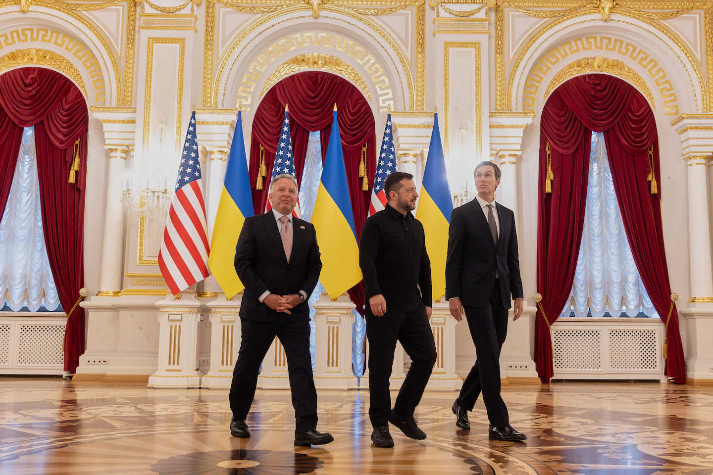 Noi negocieri SUA-Ucraina în Miami. Negociatorii lui Zelenski vor discuta cu emisarii lui Trump un nou plan american de încheiere a războiului