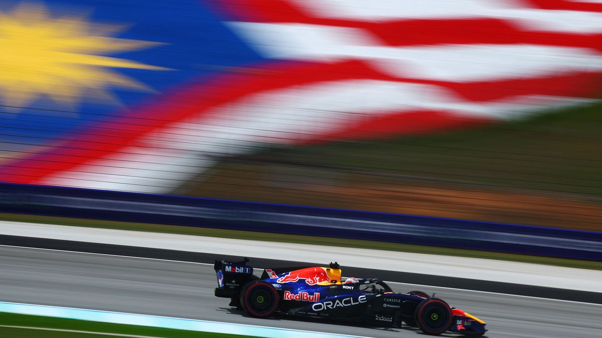 Max Verstappen a obținut primul său pole position al sezonului