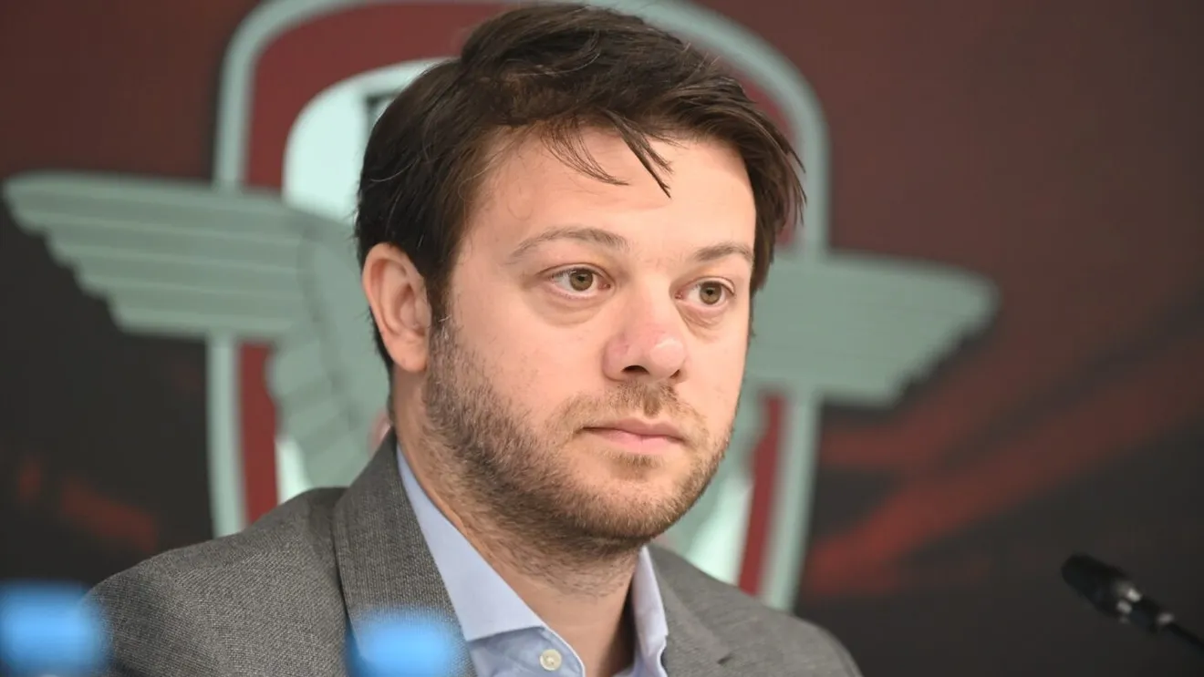 Victor Angelescu, anunț surprinzător după revenirea lui Reghecampf la FCSB. „Sincer, mă bucur că a venit”
